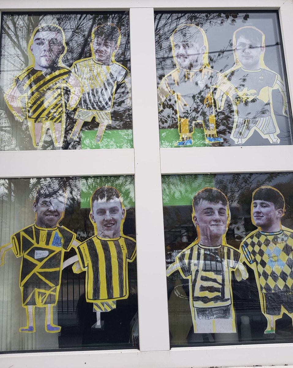 StPatricksBoys's tweet photo. @StPatricksBoys 6th Class designed jerseys for the final. Our past pupils finished off the look! Best of luck on Sunday. #StrokestownGAA https://t.co/L612AUp9Xm