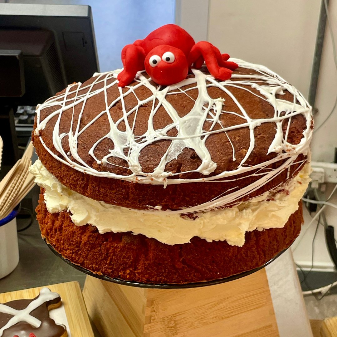 SamWhitAcademy's tweet photo. 🎃✨ No tricks, just treats at SWA today! ✨🎃

Our incredible caterers @AccentCatering have conjured up a spellbinding array of spookily delicious goodies for our students. 🍂👻

 #ScarilyGood #AccentCatering https://t.co/joc2TOH1EP
