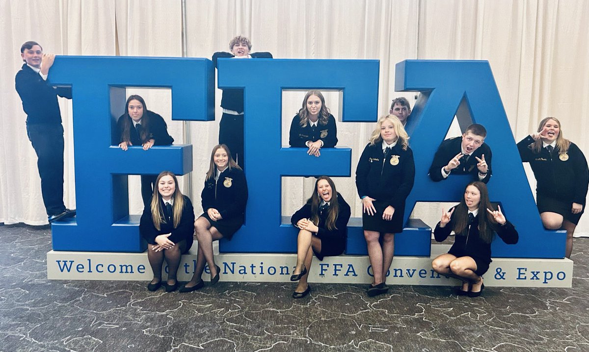 Rockvale_FFA's tweet photo. Rockvale FFA is having the best time at National Convention! We have attended sessions, workshops, and the Tennessee Breakfast so far. Looking forward to a packed day today! https://t.co/Jwfc8M3O5g