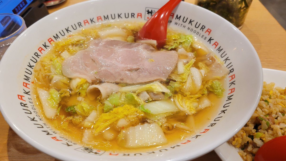 Junhassy1's tweet photo. やっちまった…こんなところにお店ができてるなんて😅じゃあ、走って帰りますか🏃‍♂️ https://t.co/trCVMfs38j