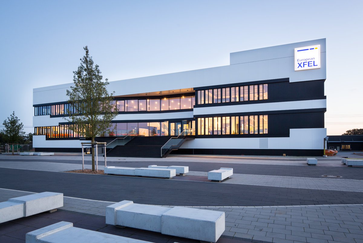 European XFEL (@europeanxfel) on Twitter photo <a href="/EuropeanXFEL/">European XFEL</a>: guided tour on 28 October, 10am
The tour has a length of 90–120 minutes and includes a 30-minute presentation and a guided tour of the experiment hall.
Language: English.
Booking request:
in.xfel.eu/thesurvey/inde… <a href="/EuropeanXFEL/">European XFEL</a>: guided tour on 28 October, 10am
The tour has a length of 90–120 minutes and includes a 30-minute presentation and a guided tour of the experiment hall.
Language: English.
Booking request:
in.xfel.eu/thesurvey/inde…