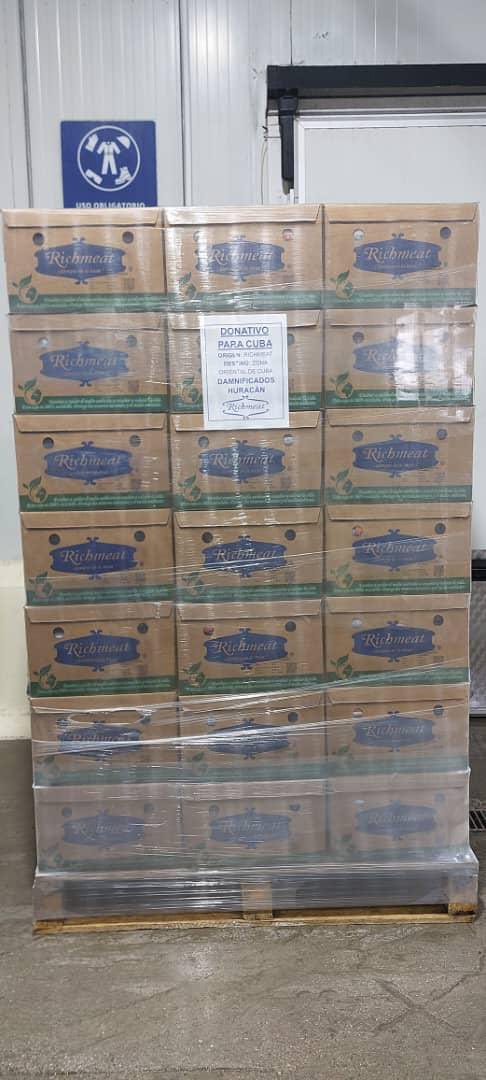 Solidaridad en acción 🇲🇽➡️🇨🇺: 100 toneladas de carne donadas por la empresa mexicana Richmeat en colaboración con la Embajada de México en Cuba para apoyar a la comunidad afectada por #HuracánOscar. ¡Juntos superaremos este reto! #MéxicoConCuba #AyudaSolidaria #FuerzaGuantanamo