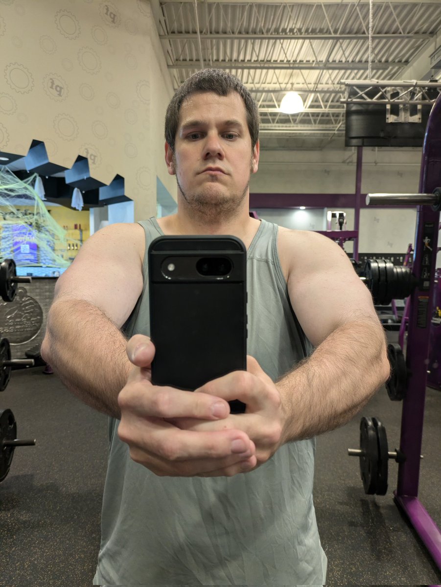 ross_write's tweet image. Gym day 3