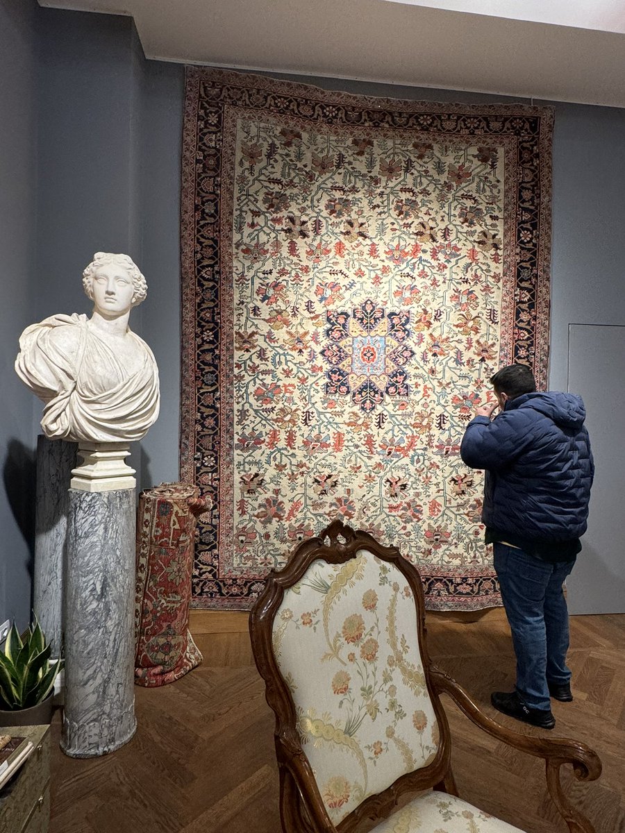 hmb_silk's tweet photo. #Exploring what #Milan has to offer https://t.co/lRePocLDbX