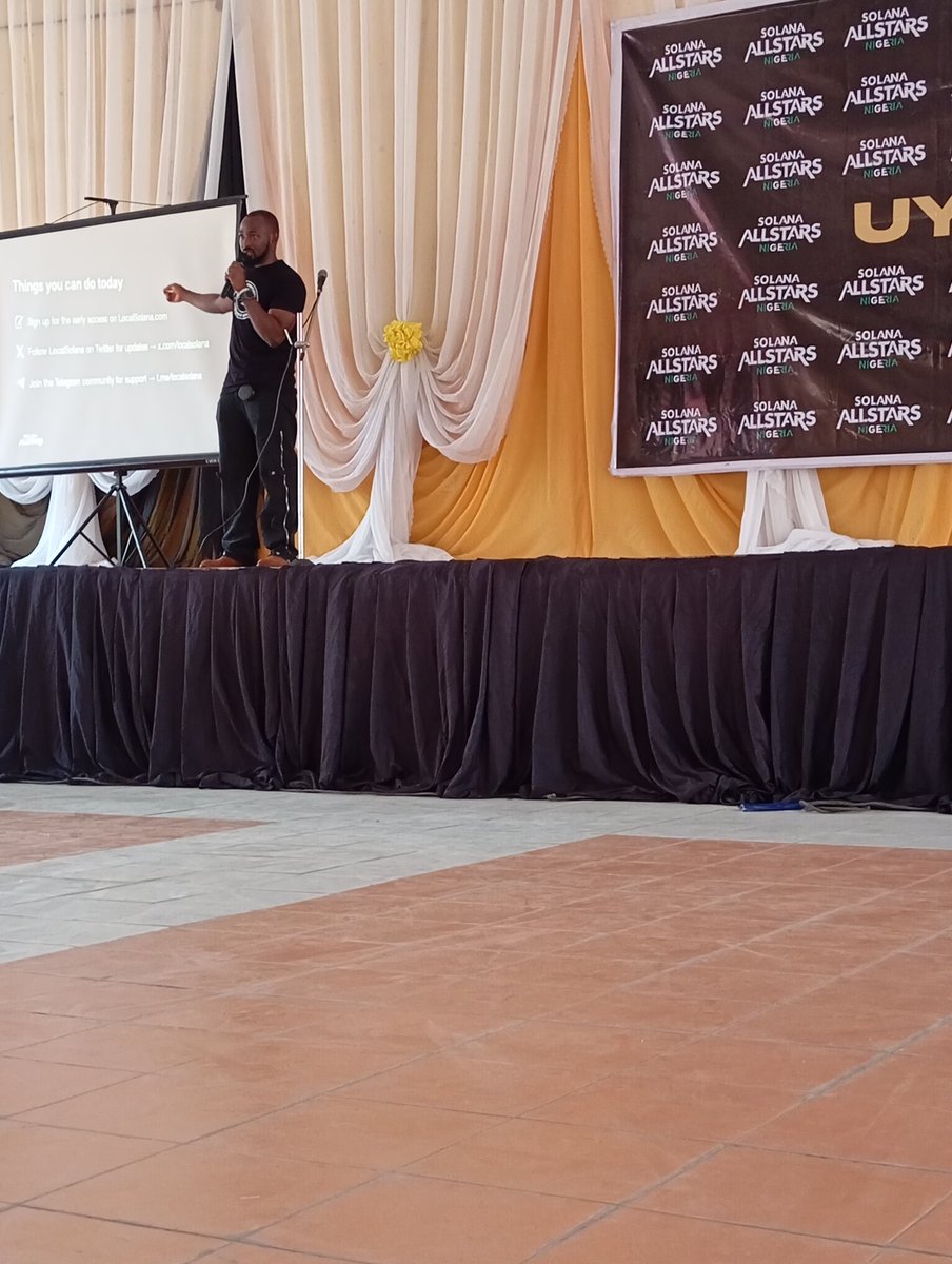 Etimbukniel's tweet photo. Live here @AllstarsNG @LocalSolana .
Having fun and Really learning a lot here.
#SolanaAll #LiveInUyo
Learnt about @coingecko being an app that provides a fundamental analysis of the digital currency market and that one can also claim candies daily by just logging in. https://t.co/hUHsIhq2sB