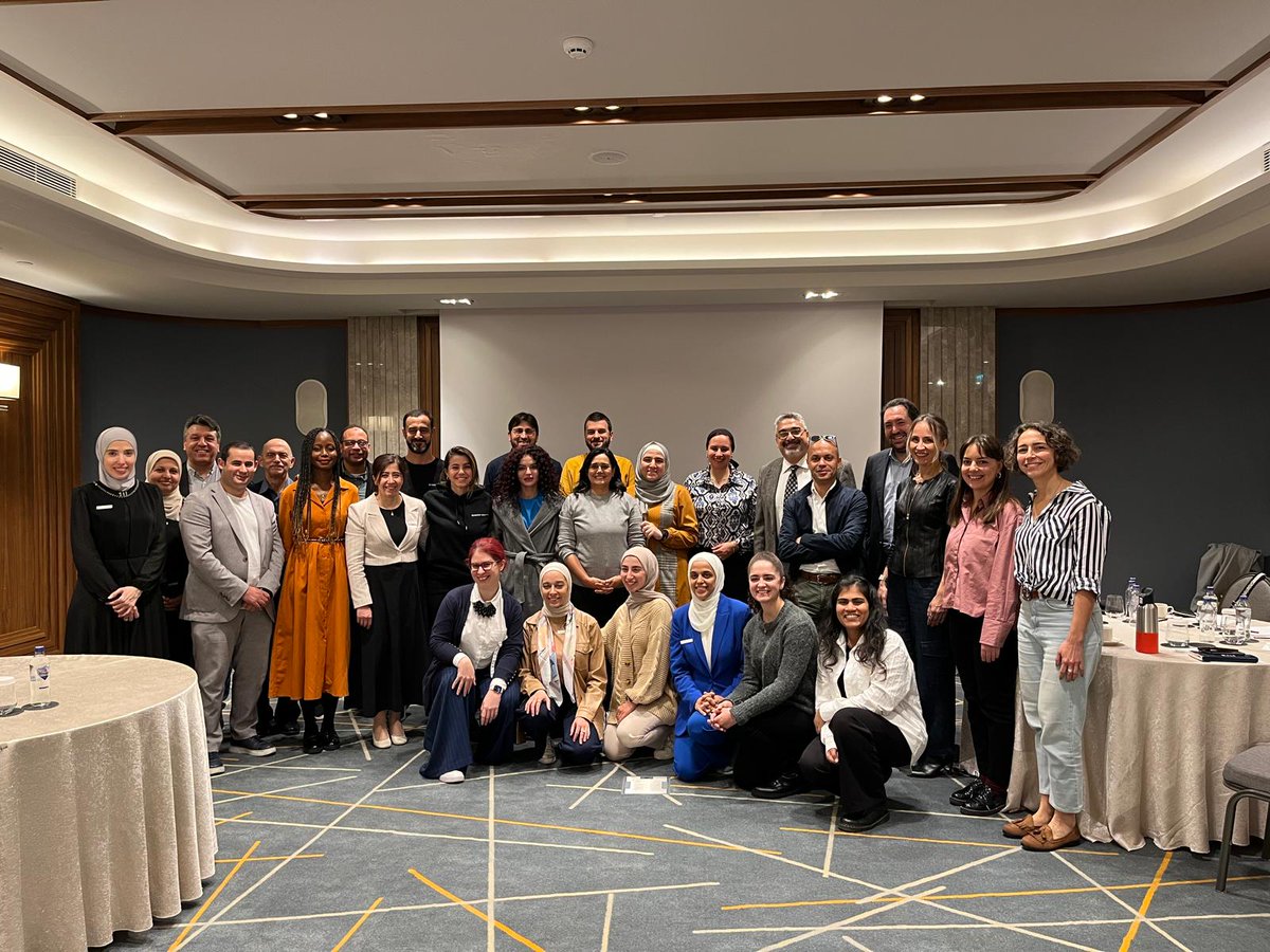 RAEngGlobal's tweet photo. Bringing an end to the LIF Community Week, our #InnovationLeaders closed their third and final day in Istanbul 🇹🇷 with a pitching session, giving five innovators the chance to present to our prestigious panel of judges.

Learn more about the LIF Community: https://t.co/AjFDZwbMX1 https://t.co/sdpny0EVXK