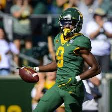 supermanray3's tweet photo. I'm blessed to say I received an offer from Baylor University🙏🏽‼️
@AppleberryBU 
@samspiegs 
@On3Recruits 
@CoachRobertVal 
@LAvsAllYall  @One11Recruiting https://t.co/swzHIMeAw4