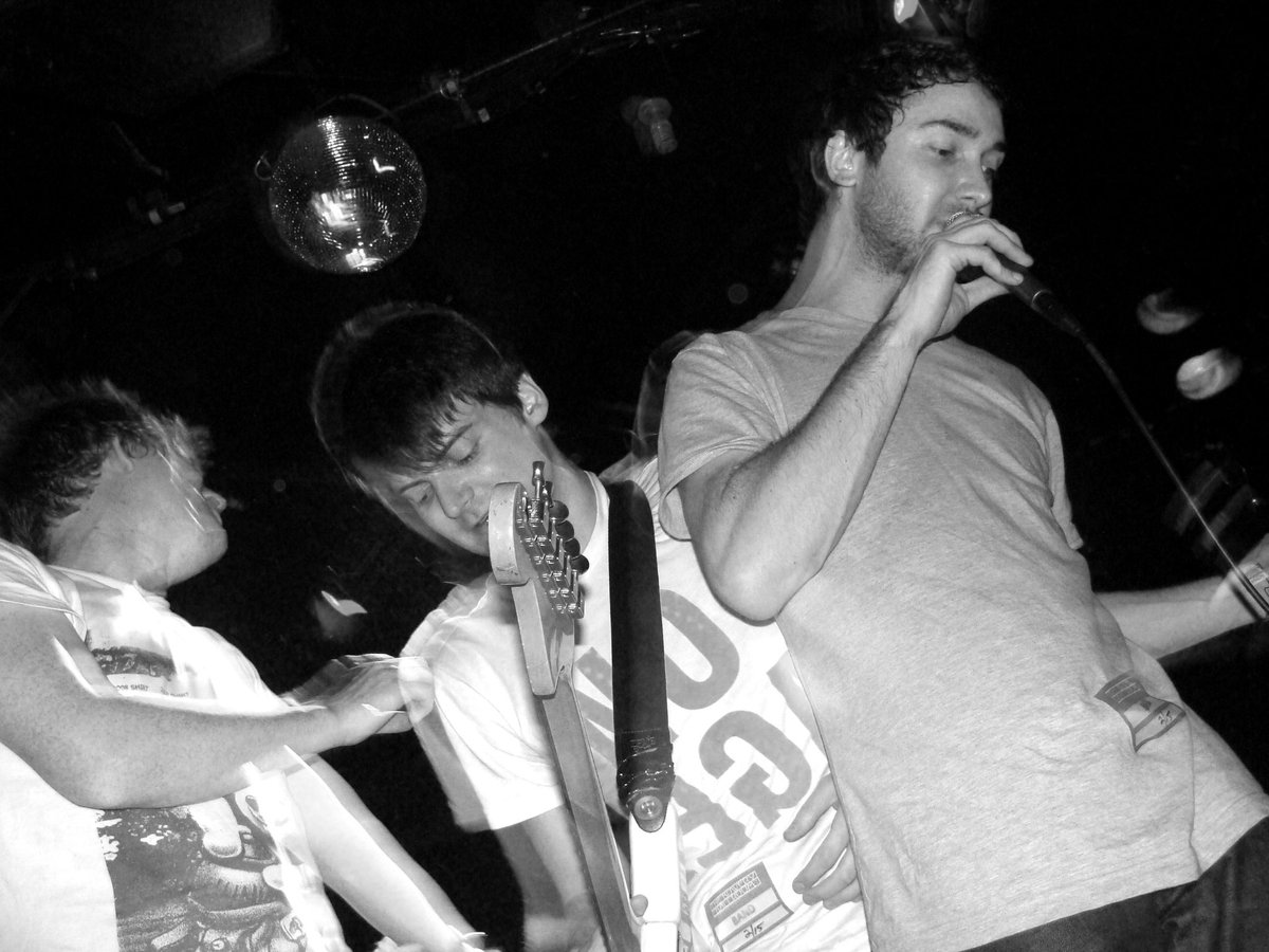 Los Campesinos! tweet media