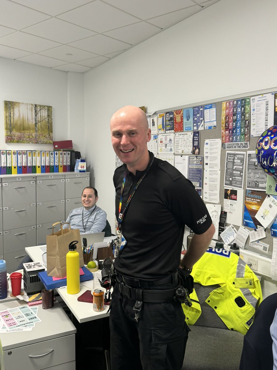 Today we say goodbye to PC Pollard - an outstanding and much loved member of our staff. PC Pollard has spent years working to keep our pupils safe and we wish him the very best in his new role. Pupils will meet PC Arthur - our new school based police officer - on Monday. 👮