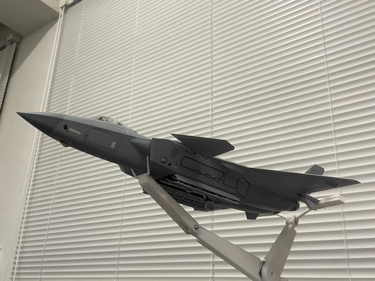 tamon_at_21's tweet photo. Meng Model 1/48 J20
#プラモデル #人民解放軍
#戦闘機  ＃モンモデル　#mongmodel https://t.co/qsj01AXX2J
