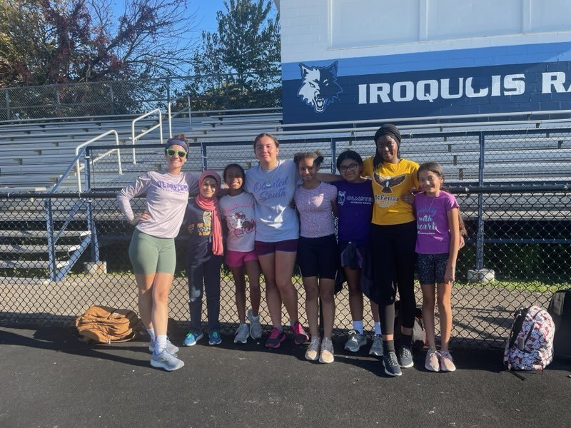 OlmstedSouth's tweet photo. The OAS Cross Country team had an amazing year. Their last practice was a great time to say goodbye to the 8th graders on the team and celebrate them.  Thank you Ms. Cooper for the sacrifices you make to work with these young ladies each week. https://t.co/MazqdIGI4k