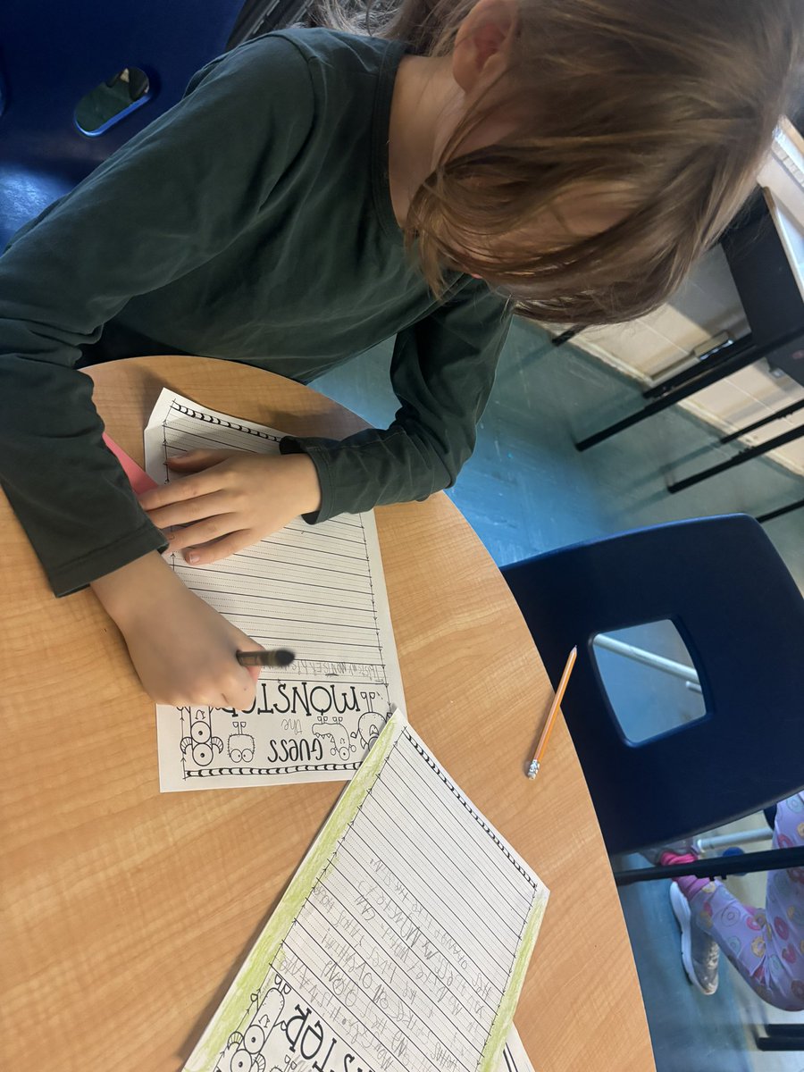 MsMulrooney's tweet photo. Look at these super star authors! Monster descriptive writing happening here in grade three! ✏️ 👏🏻 @stmaryselem https://t.co/KbNx7VcPvL