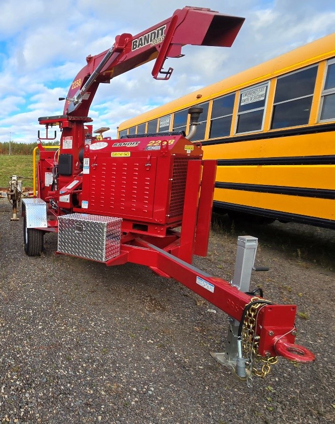 Hey #BibleHill! Have you seen this wood chipper? On October 23 at 9:21 pm this 2024 Bandit 200XP was stolen from a parking lot in Lower Truro by someone in a red truck. VIN is 4FMUS1712RR531698, trailer plate T540605. Anyone with info, call RCMP at 902-893-6820 or Crimestoppers.