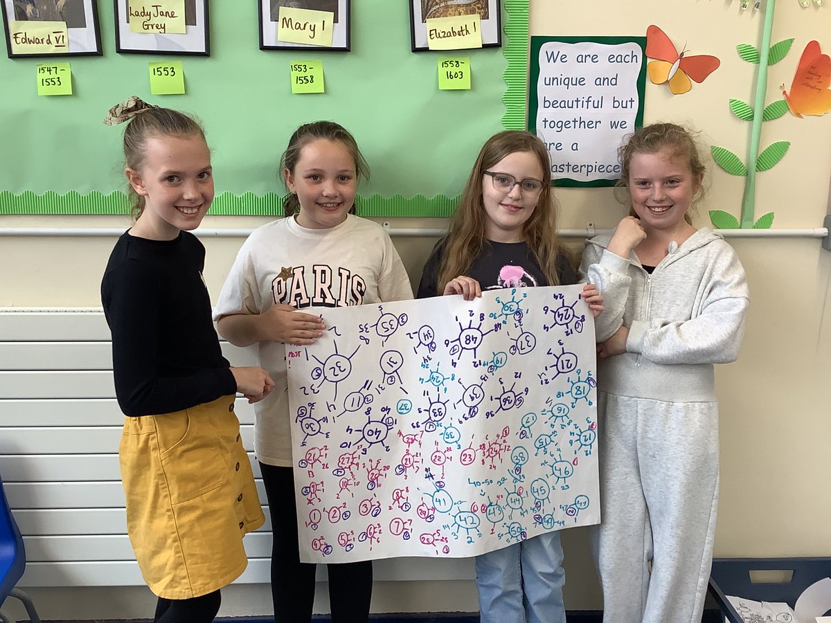 Miss Jones tweet media