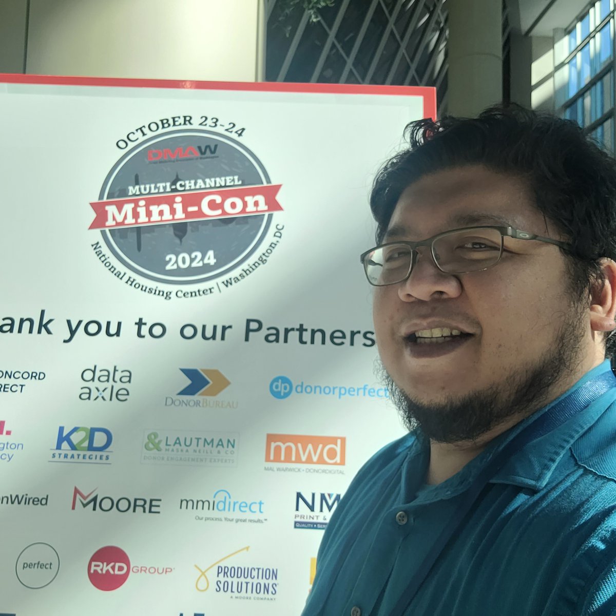 MGAFundraising's tweet image. What&apos;s worth catching a 4am train from NJ to DC on a Thursday? 🌅🚄

Speaking at @thedmaw&apos;s #MultiChannelMiniCon to talk about Gaming Fundraising 101! Thanks to everyone who attended my session!

#DMAW #MC2 #MultiChannelMarketing #Fundraising #DirectMarketing