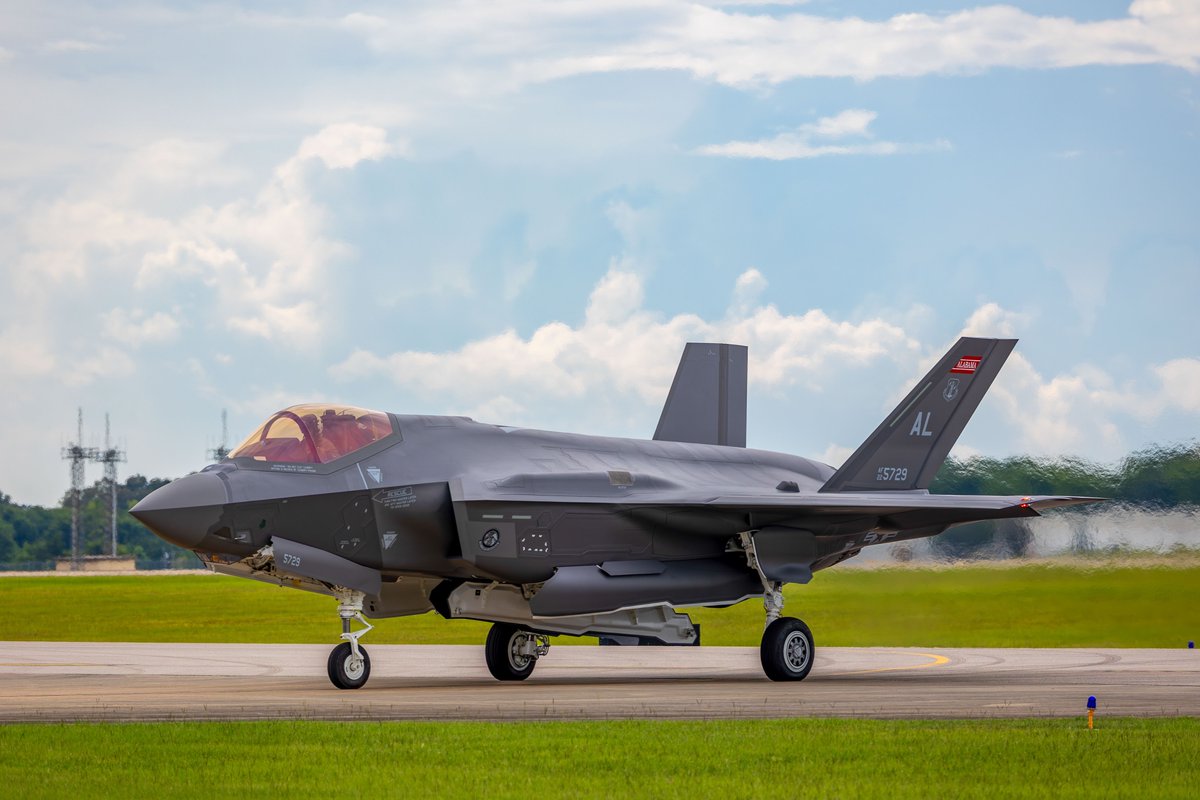 HailState's tweet photo. Be in your seats before kickoff!  

The Alabama National Guard will fly over Davis Wade with F-35s tomorrow morning!
🎟️ » https://t.co/HdjziMNtjW

#HailState🐶 x @HailStateFB https://t.co/OSk3vgkVNk