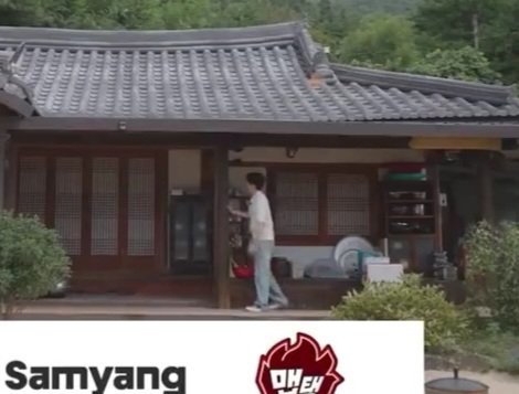 Zulmi_Cumi's tweet photo. Taegoo in 144p but I know he's wearing the white T-shirt and long jeans will be the best thing happen to me next week 🤝🏻🥲😭🤧
#UmTaeGoo
#엄태구
#삼시세끼
#3mealsaday https://t.co/6KNlXLyEU1