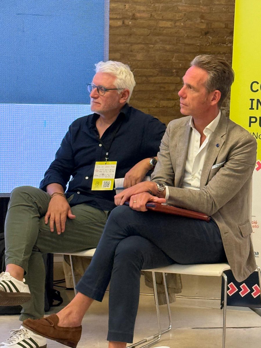 "De lo bueno, lo mejor", como suele decirse. Viejos y nuevos amigos. Tenemos que vernos y hablarnos más. 👋 👋 <a href="/novagob/">Fundación NovaGob</a> 2024 🥲