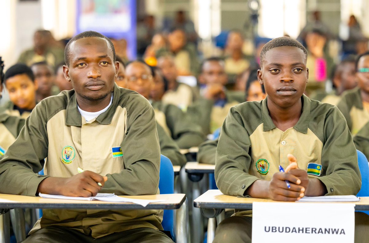 Mu kiganiro gifite Insanganyamatsiko igira iti: "Ndi Umunyarwanda, Icyomoro n’ Igihango cy’Urungano". abari mu itorero #ImbutoZitoshye bari gukurikira ikiganiro bagezwaho na Nyakubahwa Emmanuel Havugimana, Irené Mizero ndetse na Laurette Akariza. Ni ikiganiro kiyobowe na Karangwa