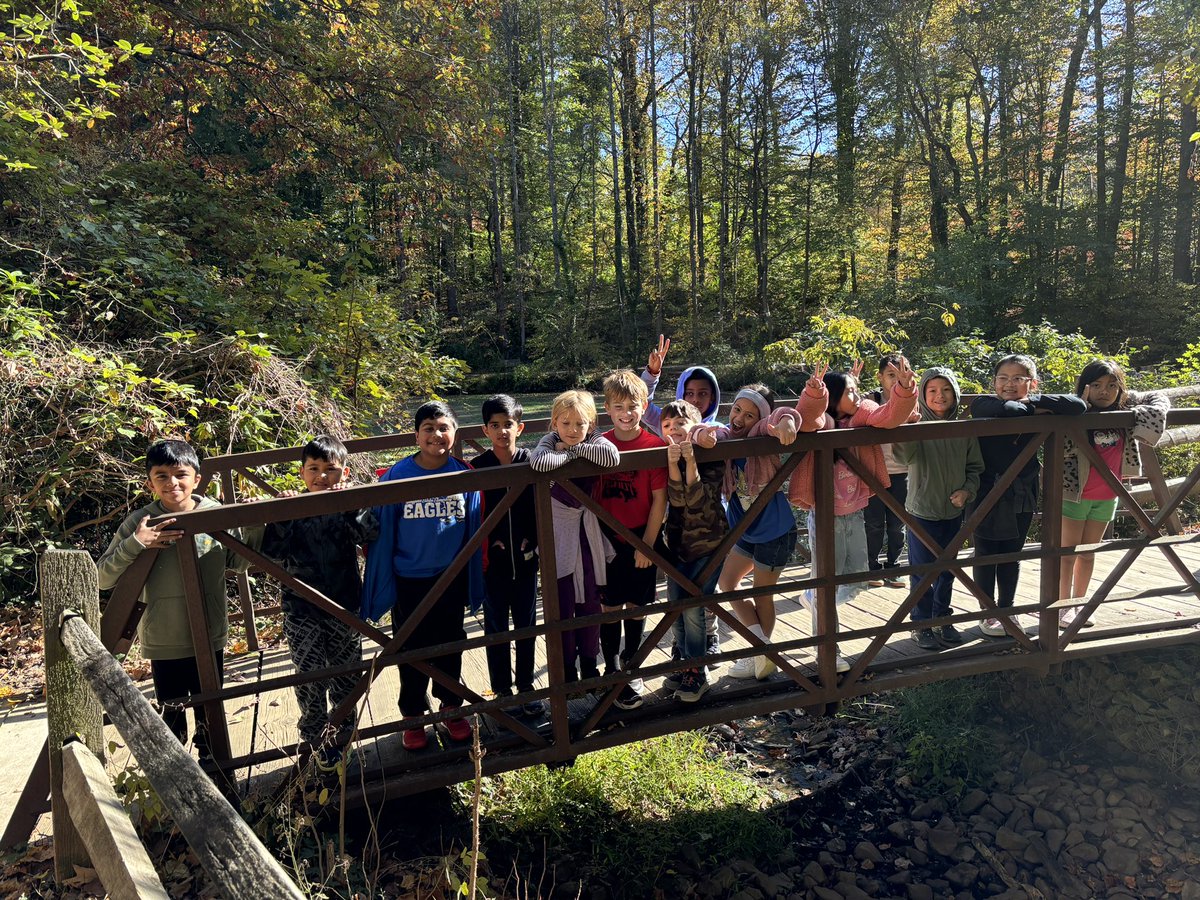 Julie Wines tweet media