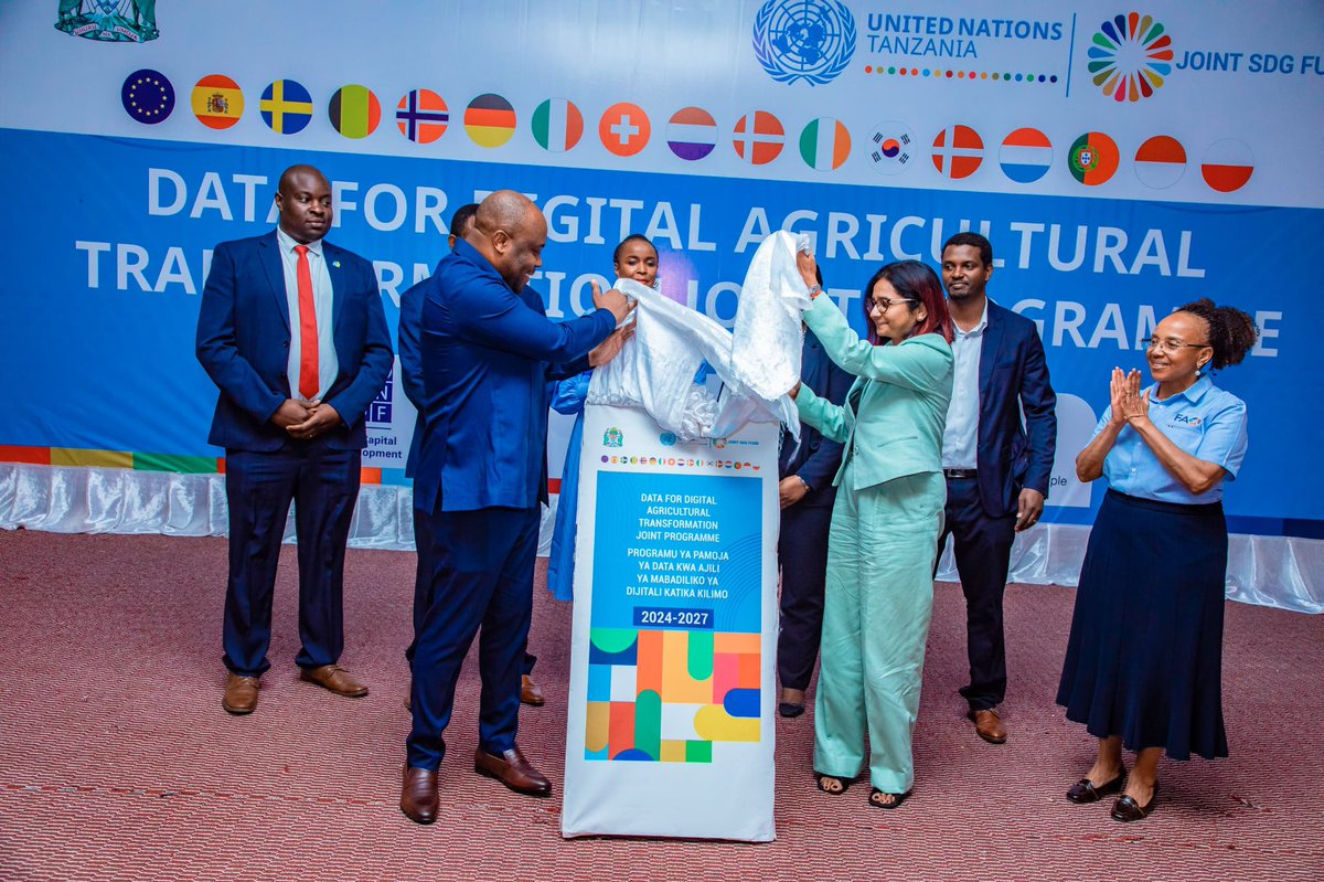 WizaraKilimo's tweet photo. MOA, UN PARTNER TO LAUNCH PROGRAMME ON DATA FOR DIGITAL AGRICULTURAL TRANSFORMATION

Permanent Secretary of the Ministry of Agriculture, Mr. Gerald Mweli on 25 October 2024, launched a Joint Programme on Data for Digital https://t.co/pcCNnRZWNi