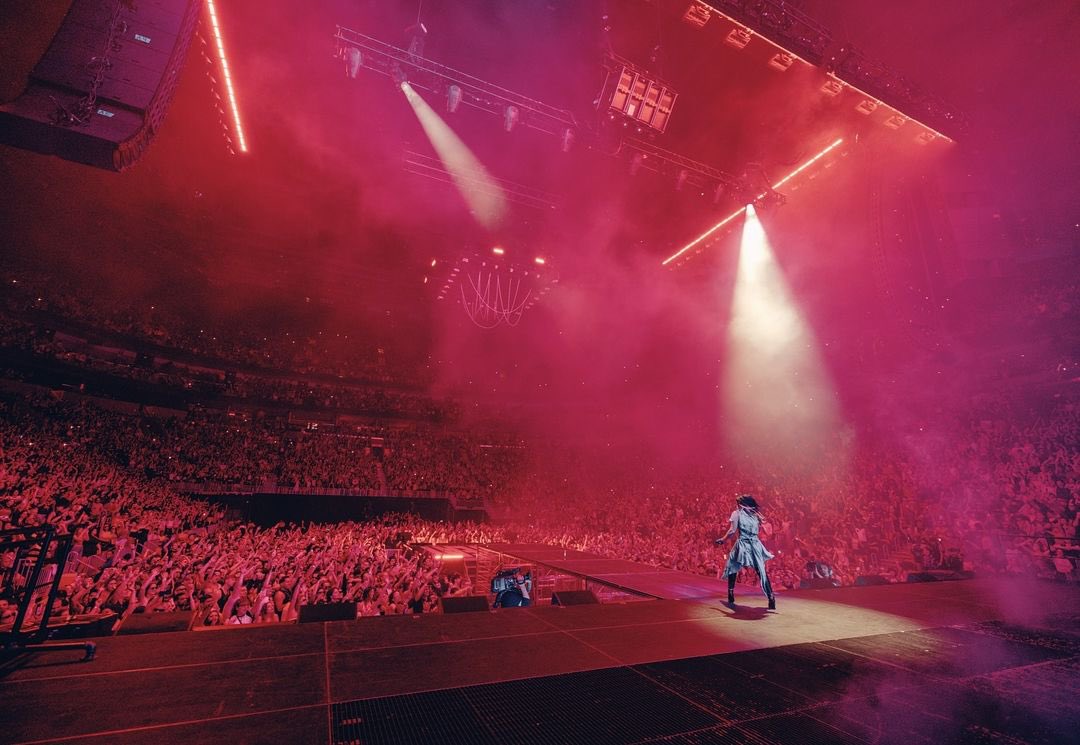 xcxsource's tweet photo. SWEAT Tour was attended by nearly 300,000 fans in 22 cities across North America https://t.co/mQY3giKobc
