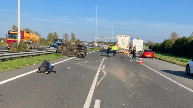 R_daalseBode's tweet image. Verkeer op A58 richting Breda omgeleid bij De Stok na ongeluk -  internetbode.nl/roosendaal/l/4…