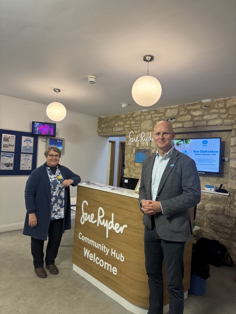 Today we welcomed Liberal Democrat MP and Spokesperson for Culture, Media and Sport <a href="/mpmwilko/">Max Wilkinson MP</a> to Sue Ryder Leckhampton Court Hospice. 

We discussed the importance of palliative and end-of-life care provision and gave him the opportunity to see the great work the team does!