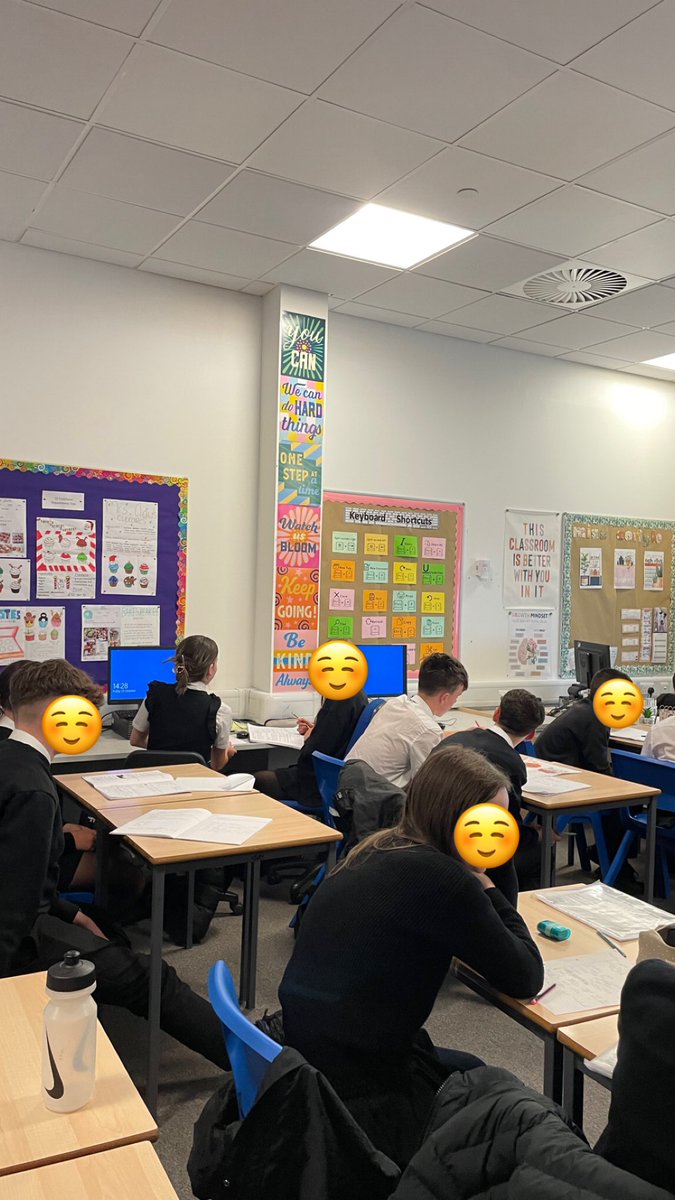 3H had a influx of job applications after their eye catching job ads! The team started to interview potential candidates to find the right match! 🧑🏼‍🍳🗃️
Fab way to end a productive week ☺️
