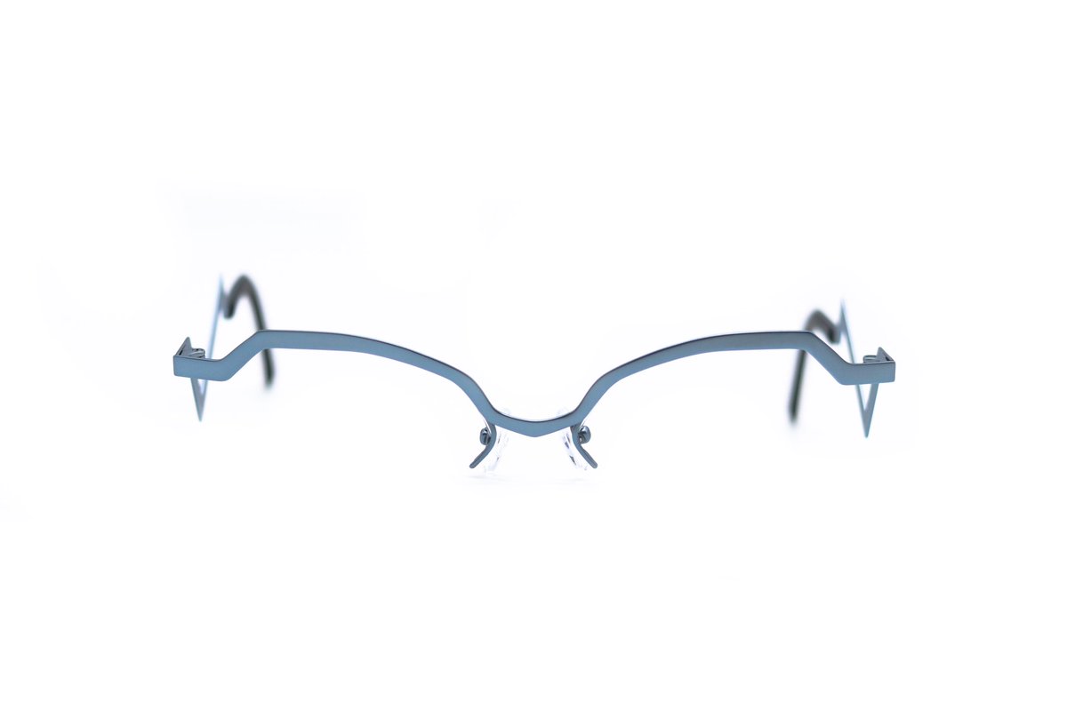 DZ_3DNA's tweet photo. Got an idea for a new design? We can make it 

Let your creativity and imagination lead 

Our digital manufacturing tech makes it easy 

Start today 

3DNA the on demand alternative to stock inventory 

#bespoke #eyewear #personalized #zeroinventory #massCustomization #industry40 #tailored #opticalretailer #optician #opticien #lunette #optique #optometry #optometrist #optometrista #gafas #gafasdesol #designcollaboration #designparticipation #stealthwealth #retailtechnology #eyewearasaservice #mido2023 #midoItaly #silmo #visionexpo #Optical1010 #brillen #ottica #optical