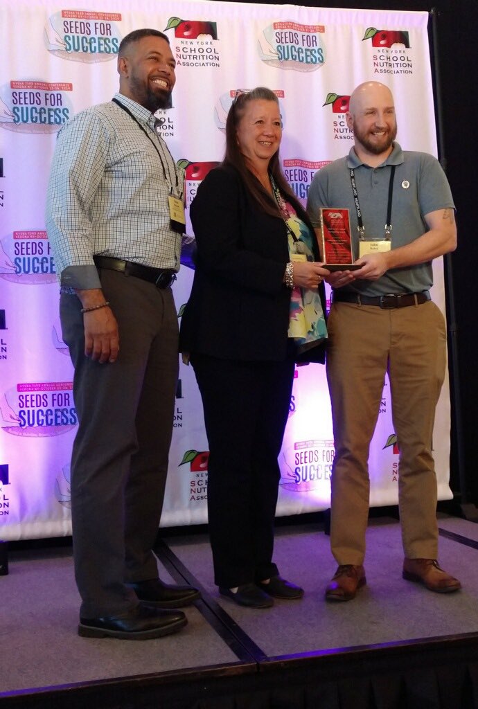SCCSDWarriors's tweet image. Today at the New York School Nutrition Association our district was recognized for Exemplary Farm-to-School
Projects that Promote Local Foods &amp;amp; Foster Partnerships
Across New York State

Congratulations 🎈🎉🎊