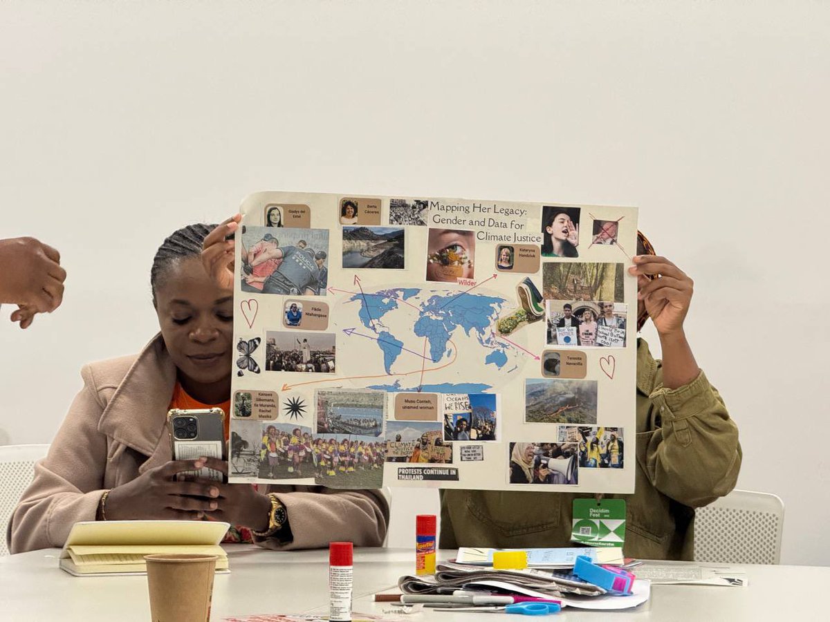 @platoniq@mastodon.social tweet media