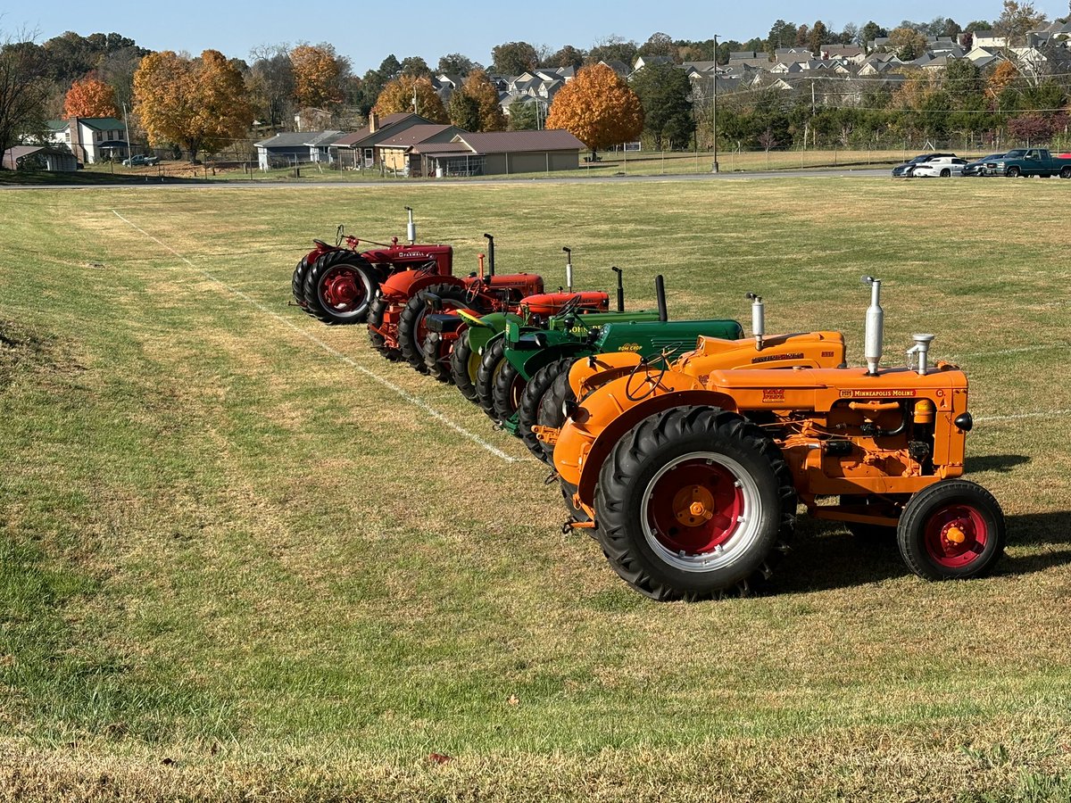 4th Annual Car Show starts tomorrow. Come out to South-Doyle Saturday from 10-2. 
We will have over 100 antique cars and several tractors. The colors in South Knox have never looked better. See you tomorrow!