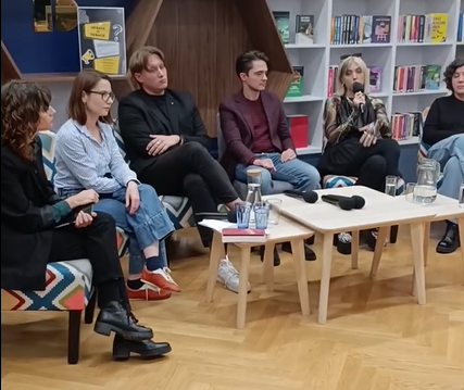 Anna Radiukiewicz tweet media