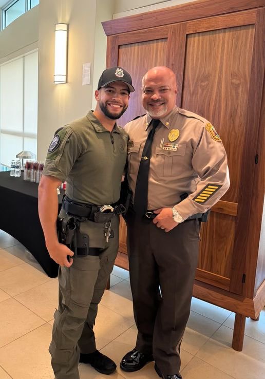 Last night, the Town of Miami Lakes proudly recognized Major Gonzalez as Vendor Employee of the Year, honoring his outstanding dedication and service to the community. Congratulations, Major Gonzalez, on this well-deserved achievement!