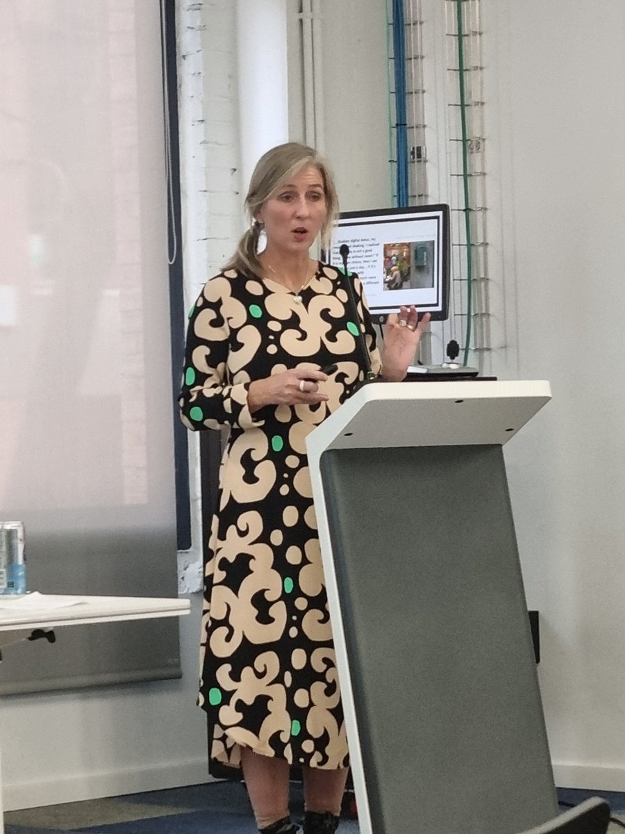 Ferran Lalueza 🇺🇦 (@ferranlalueza) on Twitter photo En el cierre de la II Jornada de Estudios Culturales de <a href="/GameRecerca/">GameRecerca</a>, profesora #AnnetteHill: "El #engagement no es solo una métrica; es un marcador de relaciones de poder".
<a href="/UOCinfocom/">UOC Estudis InfoCom</a> <a href="/UOCuniversity/">UOC University</a> <a href="/UOCuniversitat/">UOCuniversitat</a> <a href="/UOCuniversidad/">UOCuniversidad</a> #researchuoc
mediatheoryjournal.org/2020/11/03/pet… En el cierre de la II Jornada de Estudios Culturales de <a href="/GameRecerca/">GameRecerca</a>, profesora #AnnetteHill: "El #engagement no es solo una métrica; es un marcador de relaciones de poder".
<a href="/UOCinfocom/">UOC Estudis InfoCom</a> <a href="/UOCuniversity/">UOC University</a> <a href="/UOCuniversitat/">UOCuniversitat</a> <a href="/UOCuniversidad/">UOCuniversidad</a> #researchuoc
mediatheoryjournal.org/2020/11/03/pet…