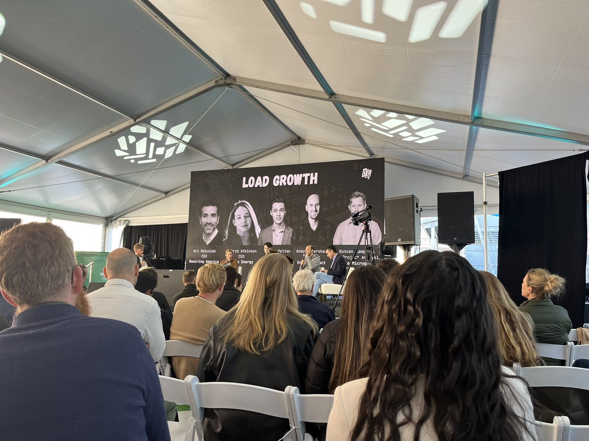 aisaacsmitchell's tweet image. Loving the energy abundance vibes @DER_Task_Force #dervos