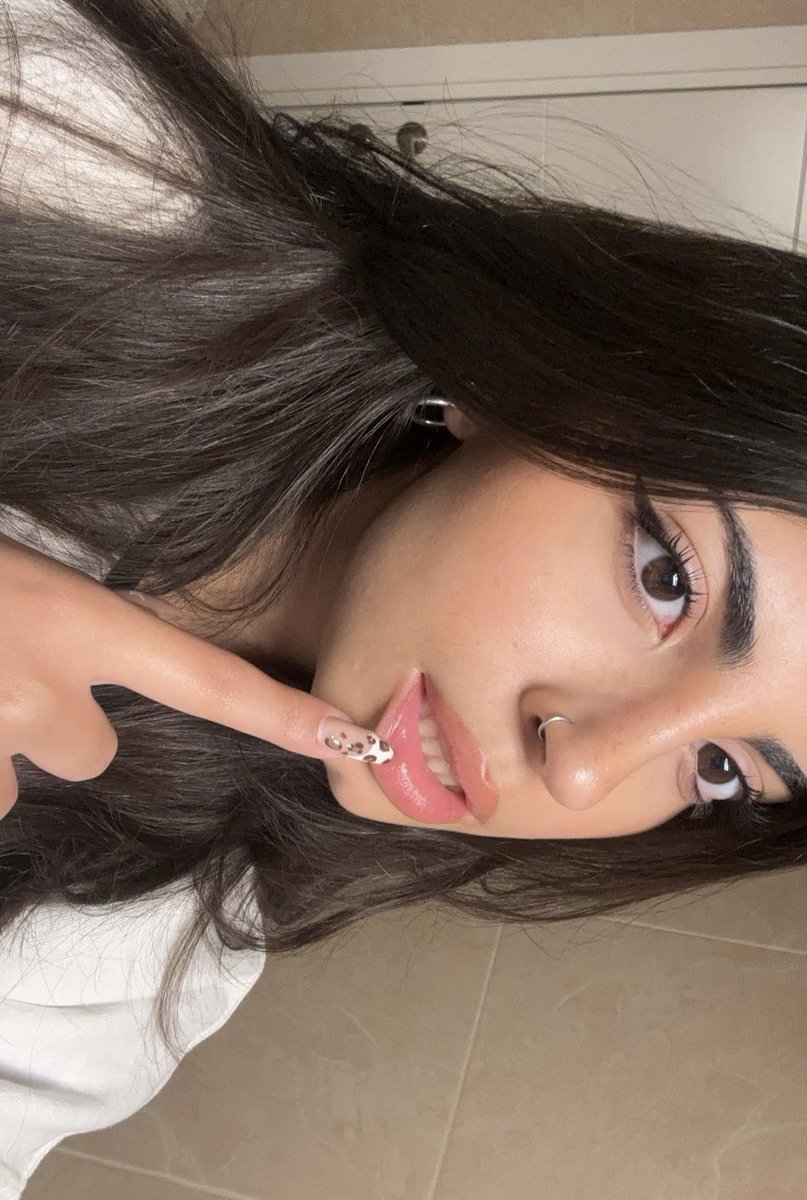 httptjttv's tweet image. i was yelled at to post this