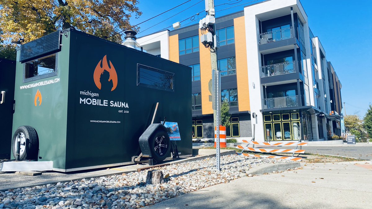 MiMobileSauna's tweet photo. An awesome event in #AnnArbor with @AIRFITNOW Thanks again for the invite! #Sauna #Michigan #Mobile #MobileSauna #Michigan #MichiganSauna #SaunaTime #Wellness #UniversityOfMichigan #UofM https://t.co/WHdTuTCXyr