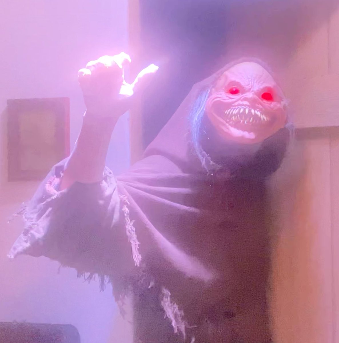 Monstrous 2: The Nightmares of Latin America video drop here on YouTube
🔽 click the link to watch the video 🔽
youtube.com/watch?v=3tsbYd…