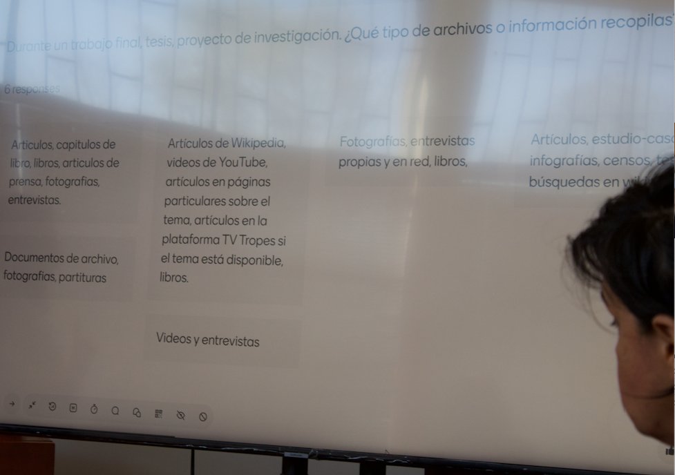 wikimediaco's tweet photo. 🔴📖 #AEstaHora 🧶1de5 | Les compartimos las primeras imágenes de la #Citatona: Herramientas @Wikimedia  para la investigación en #Artes en @eswikiquote 

🤝En alianza @viceinves_fcbog | @Facultad_Artes @iiesteticas | @iie_UNAL | @PrensaUNAL | @BogotaUNAL https://t.co/VxGIUiS34G