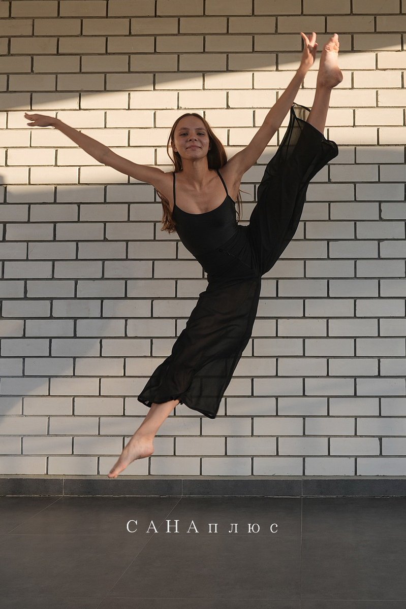 caha_studio's tweet photo. OK OK this is just showing off now Dana 🤣💕 https://t.co/KzkqzcGc6Z