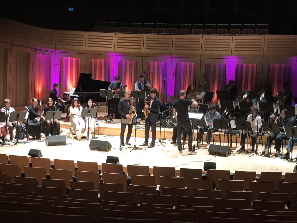 Roger Argente tweet media