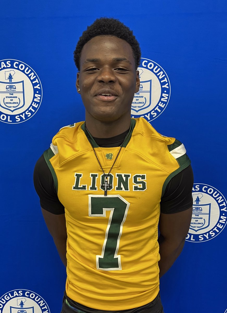 With 887 receiving yard, <a href="/LithiaF/">Lithia Springs Football</a> senior WR Randy Parker is 10th in the state, according to <a href="/GHSFdaily/">GHSF Daily</a> stats. <a href="/coreyjarvis15/">corey jarvis</a>