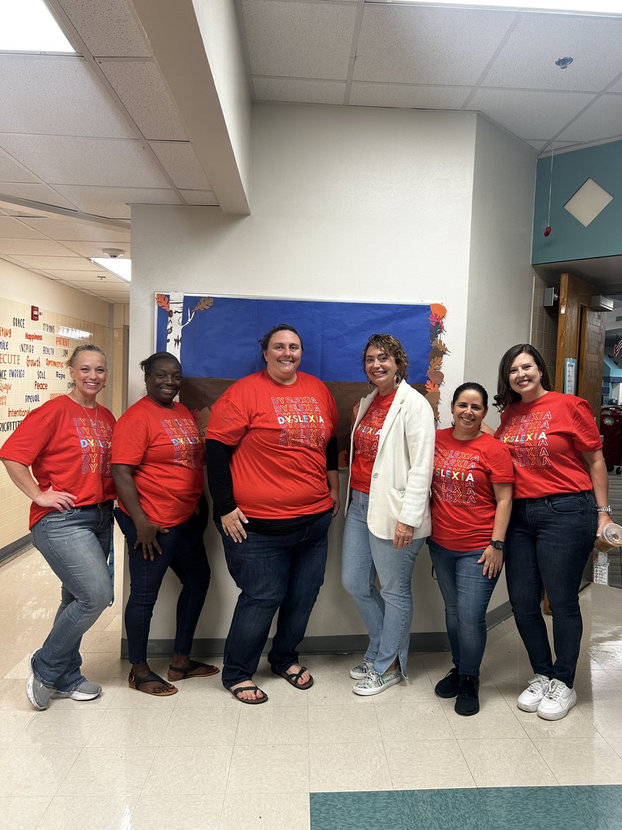 Rocking our shirts for Dyslexia Awareness Month amazing <a href="/MES_Roadrunners/">Montclair Elementary</a>!     We are passionate about advocating for and supporting all students.  🤍