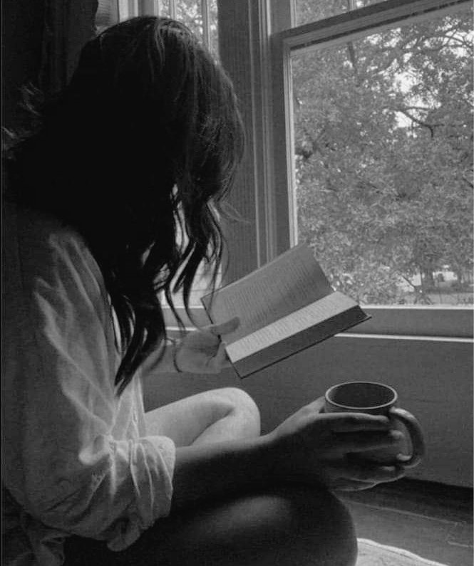 18Mabel10's tweet photo. La poesía besa, dónde los labios no llegan. https://t.co/wUPNaRy8Z2
