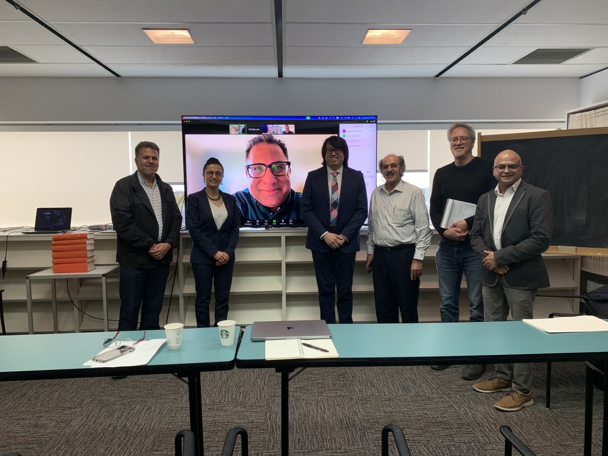UM_physiology's tweet image. Congratulations Dr. Weiang Yan, who successfully completed his PhD oral defense yesterday! His thesis title was "Application of Immunomodulatory Biomaterials for Cardiovascular Repair." We are very proud of your success, Dr. Yan! 👏