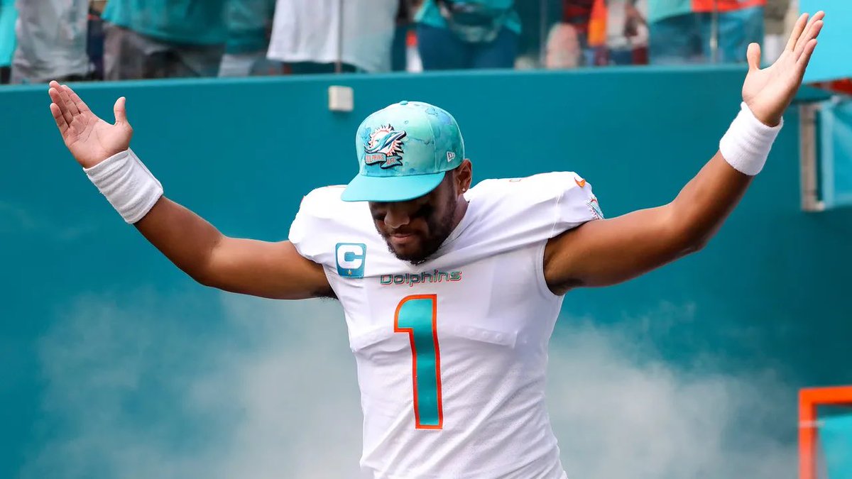 Dolphins QB Tua Tagovailoa has cleared concussion protocol and will start Sunday vs. Cardinals. 

Tua will be officially activated off injured reserve before Sunday’s game, which is 45 days since his WK2 concussion.