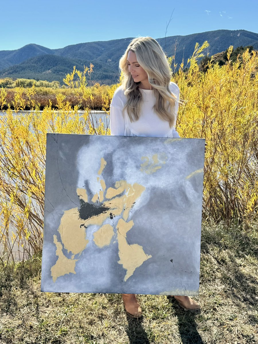 prallh's tweet photo. Embracing the beauty of fall where I live &amp; work, with my abstract artwork ‘Hana’.

Artwork available to collect at https://t.co/XwA1Uml8qc.

#FallVibes #AbstractArt #HanaArt #ArtistLife #ArtAndNature #AutumnInspiration #CreativeJourney https://t.co/Du6LjkKhfm