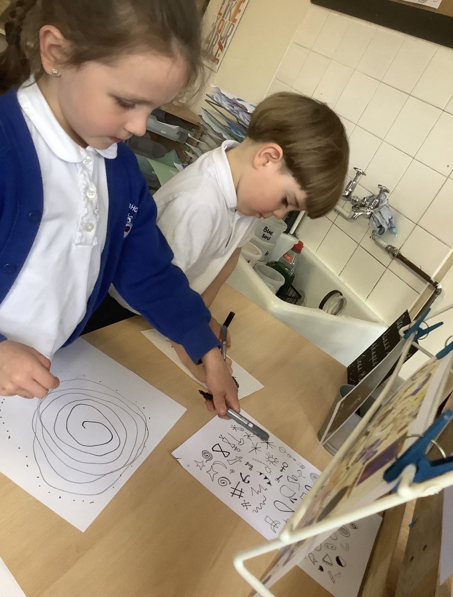 Art is back &amp; Miró inspired drawing in EYFS did not disappoint! <a href="/TorrisholmeCPS/">Torrisholme Primary School</a> <a href="/DBESchoolAdvice/">DBE School Improvement</a> <a href="/NSEAD1/">NSEAD</a> <a href="/theartcriminal/">Susan M Coles</a> <a href="/SophieLeach_/">Sophie Leach</a> <a href="/MrsGriffiths7/">Mrs Griffiths SG EYFS</a> <a href="/primaryartskill/">Kerry Howarth</a> @KarlDuke8